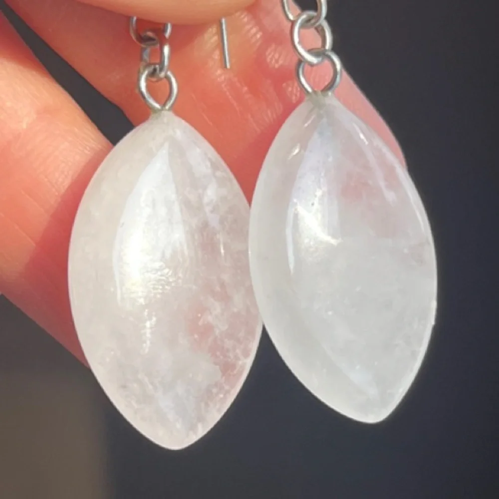 Elegant Silver and Quartz Drop Earrings - Picture 2 of 2